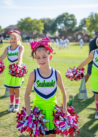 10U Seahawks Cheer Sideline-40