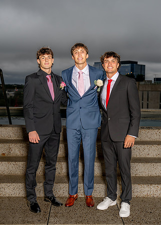 HOCO_-76