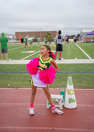 8U Ducks Cheer Sideline-91