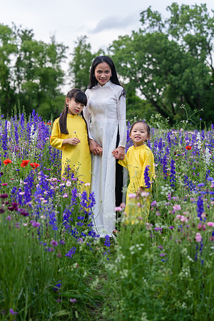Nguyen Family Spring-152