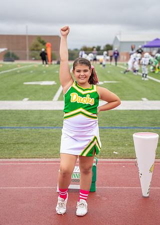 8U Ducks Cheer Sideline-198