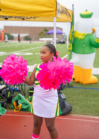 8U Ducks Cheer Sideline-66
