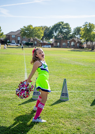 10U Seahawks Cheer Sideline-32
