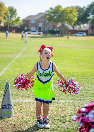10U Seahawks Cheer Sideline-22