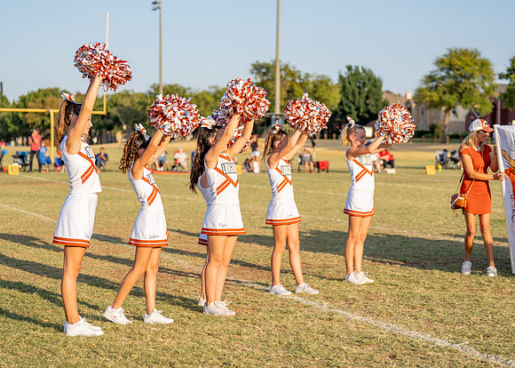 11-12U Longhorns Cheer Sideline-17