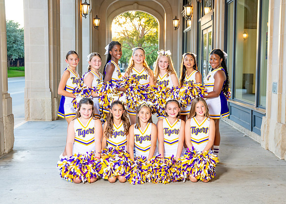 Cheer-118