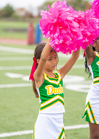 8U Ducks Cheer Sideline-60