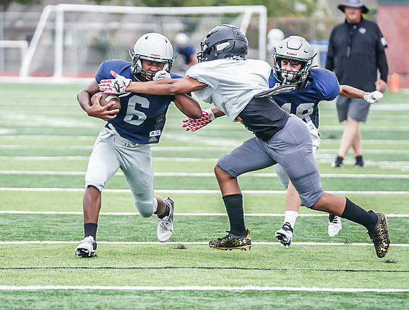 Scrimmage vs. Hebron-9