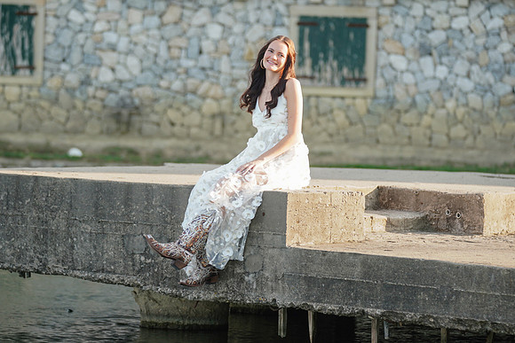 Bella's Senior_-22