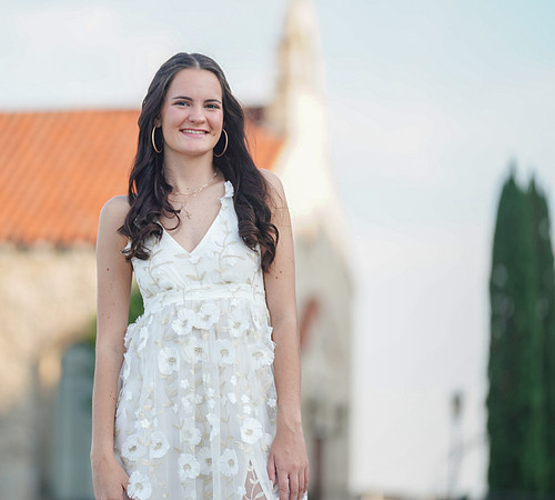 Bella's Senior_-4