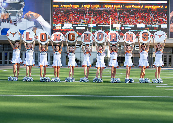Longhorns Cheer-45