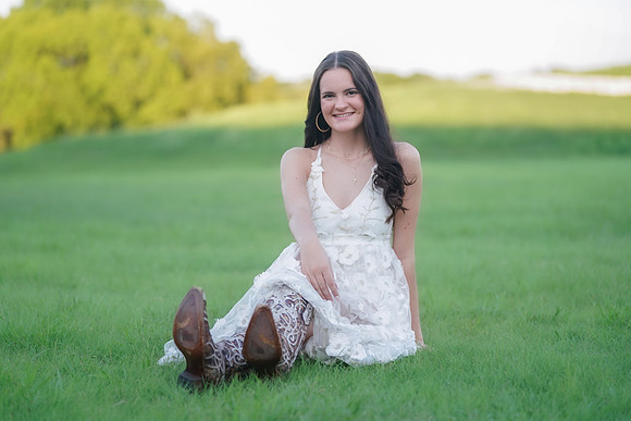 Bella's Senior_-72