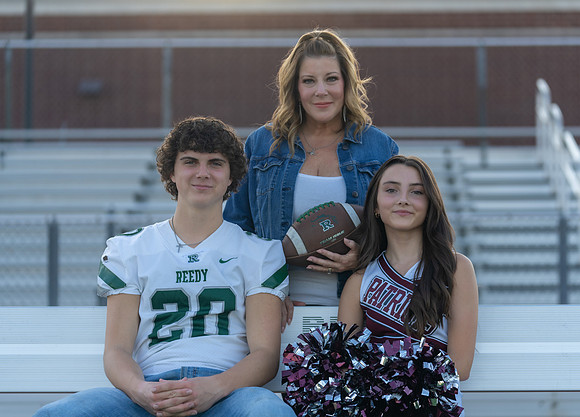 Mom-Senior Cherry-32
