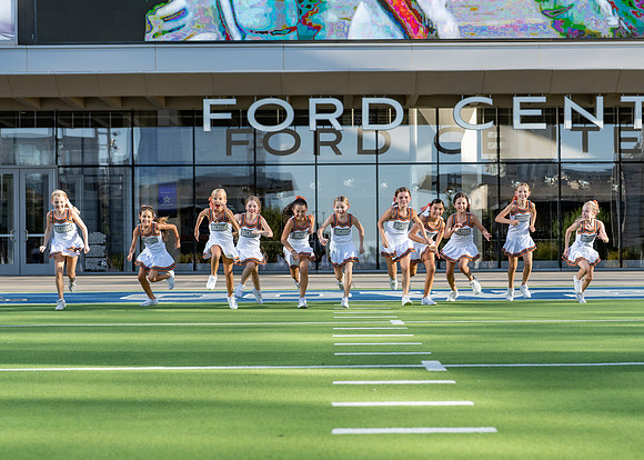 Longhorns Cheer-55