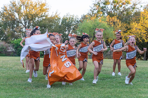 8U Longhorns Cheer-110
