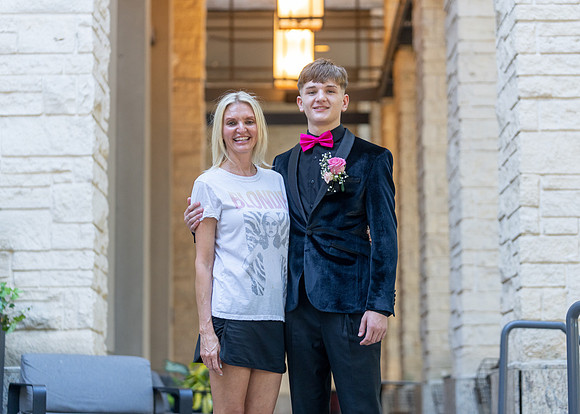 HOCO-42