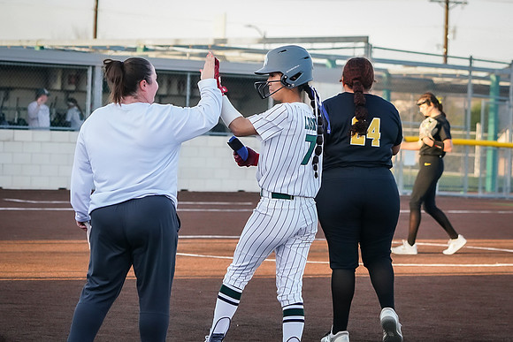 vs. Memorial 4.6.22-22
