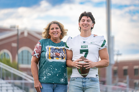 Mom-Senior Sanchez-38