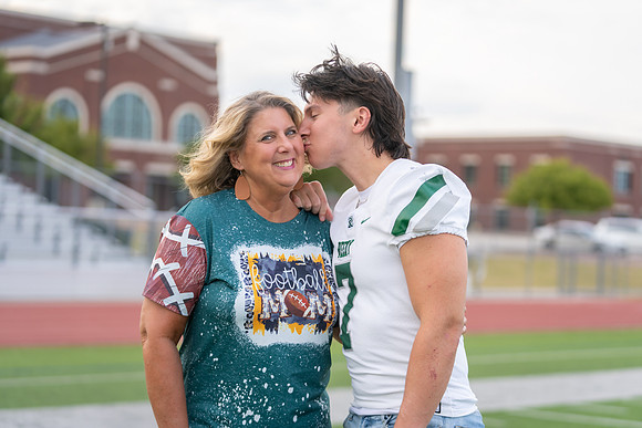 Mom-Senior Sanchez-41