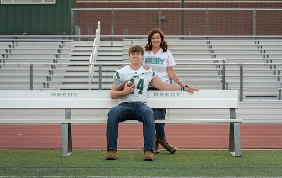 Mom-Senior Bush-31