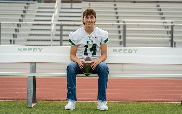 Mom-Senior Hernandez-19