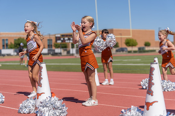 Longhorns Cheer Game Day-59