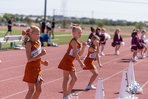 Longhorns Cheer Game Day-143