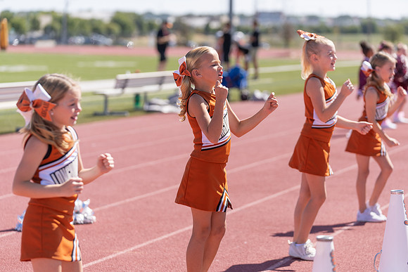 Longhorns Cheer Game Day-144