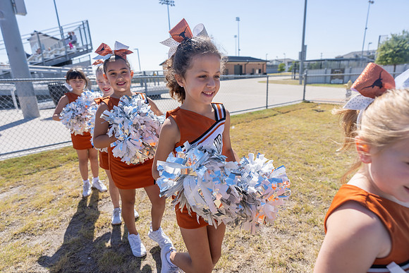 Longhorns Cheer Game Day-169