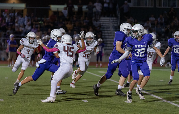 Vs. Pioneer-52
