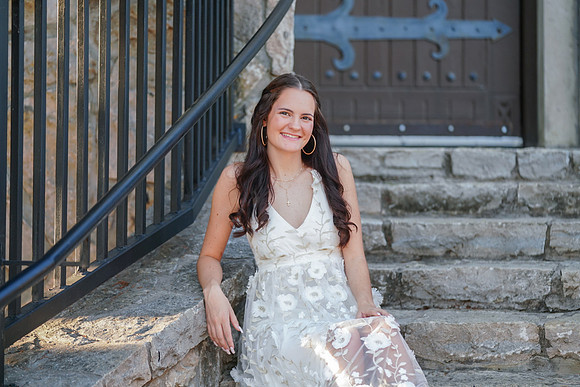 Bella's Senior_-30