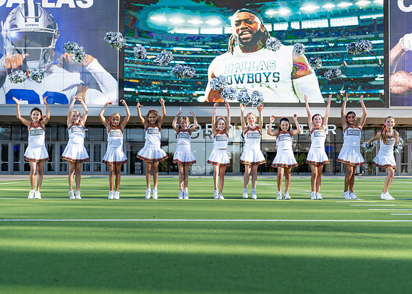 Longhorns Cheer-51