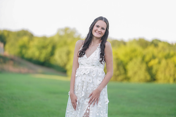 Bella's Senior_-53