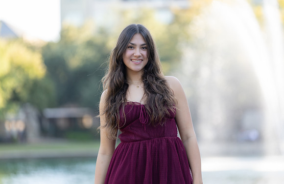 Lauren_-24