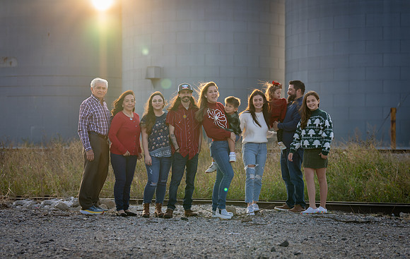 Paredes Family_-44