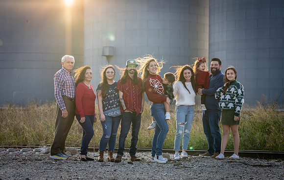 Paredes Family_-45