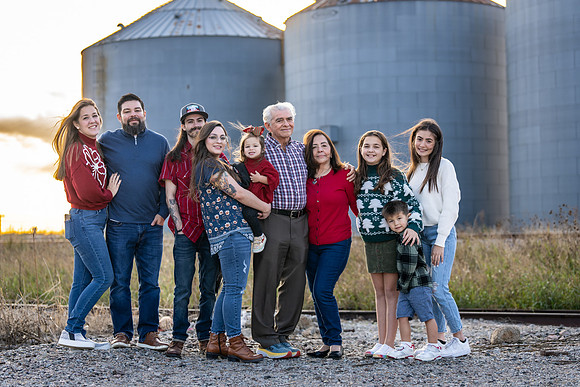 Paredes Family_-74