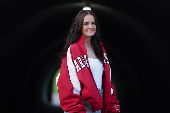 Bella's Senior_-122