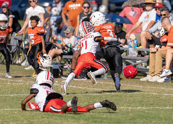 Buckeyes vs. Longhorns_-210