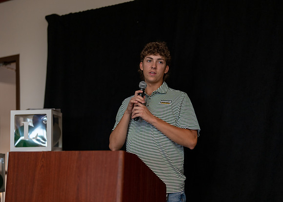 Banquet-82
