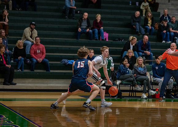 Vs. Wakeland-117