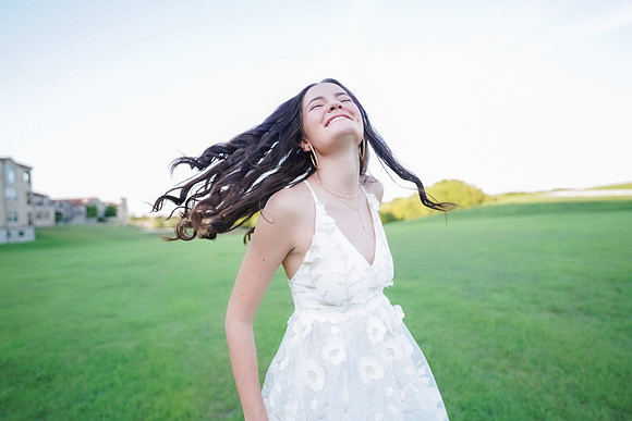 Bella's Senior_-80