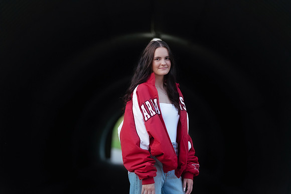 Bella's Senior_-121