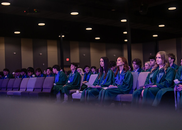 Baccalaureate 2025-189
