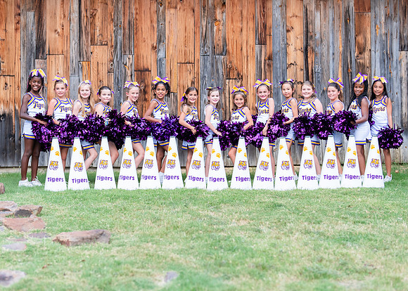 8U Tigers Cheer & Football-80