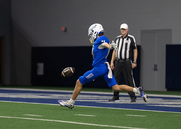 Vs. Frisco-172