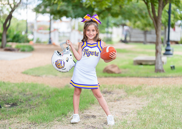8U Tigers Cheer & Football-45