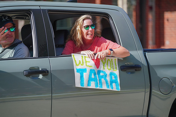 Tara Yell-77