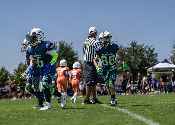 Longhorns vs. Seahawks-35