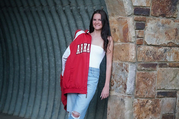 Bella's Senior_-175